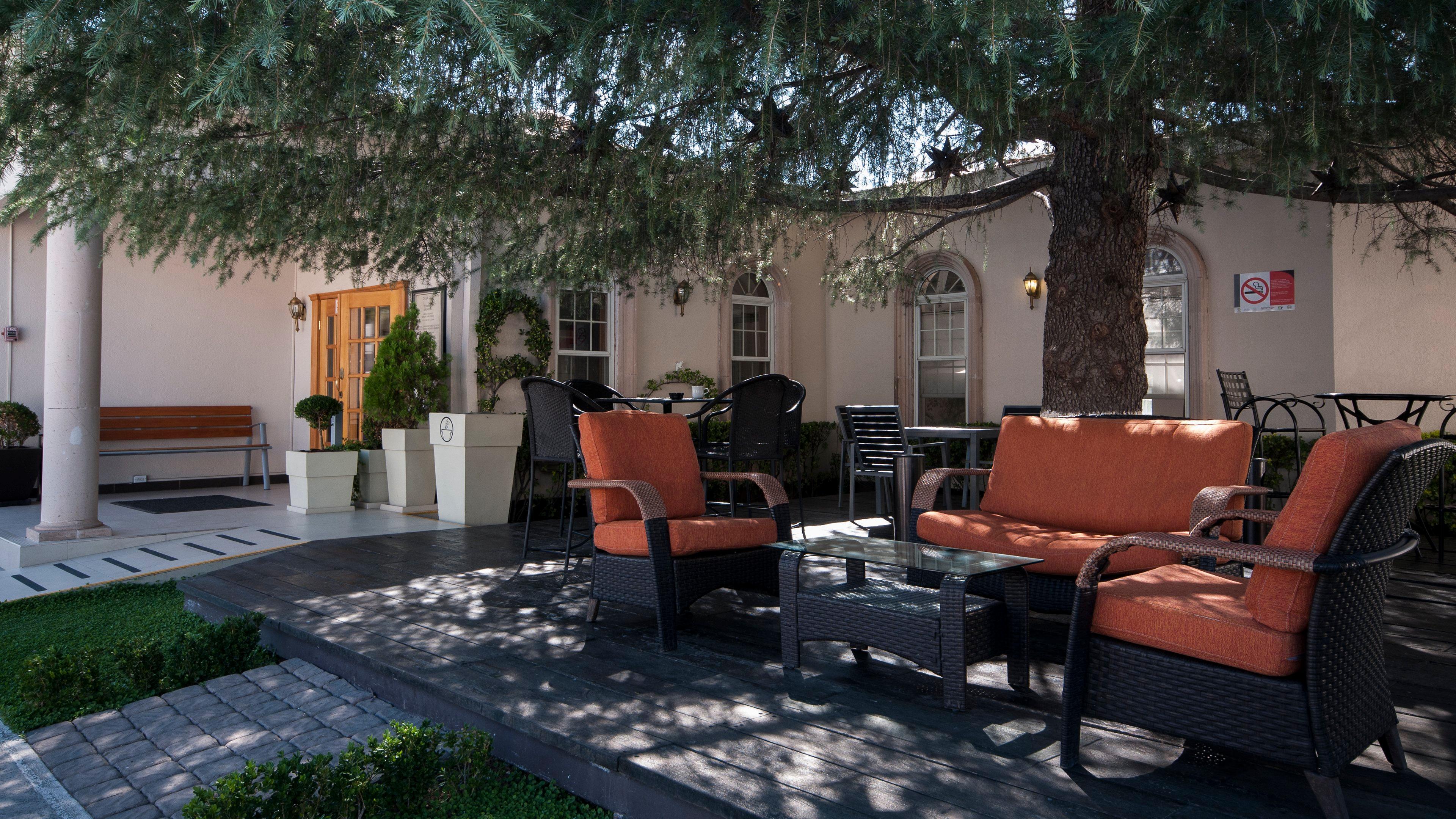 Holiday Inn Hotel & Suites Chihuahua By Ihg Exterior foto